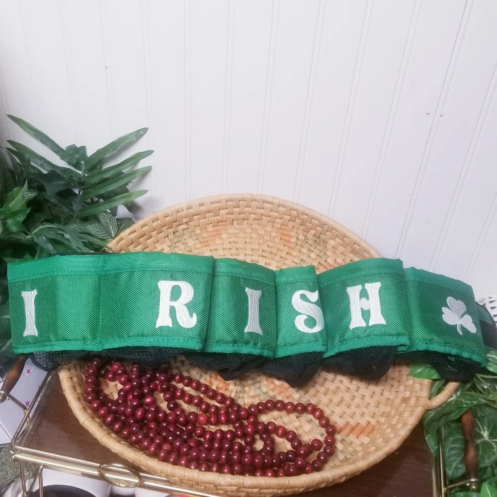 IRISH Drink Fanny Pack Can Wearable Storage